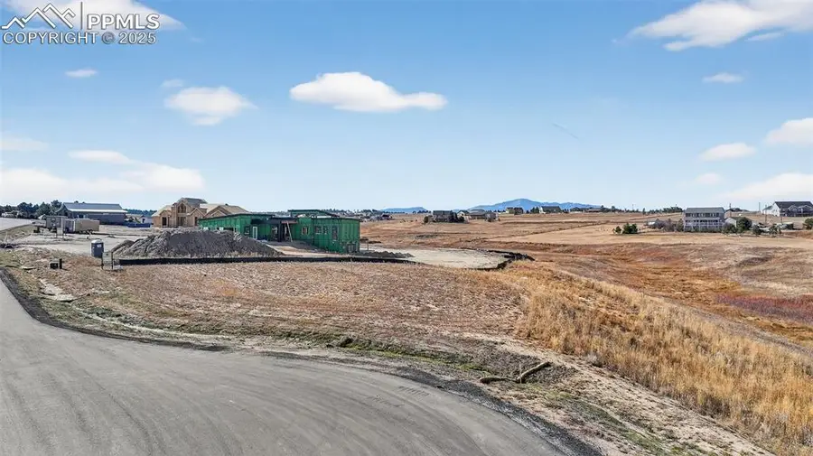 15690 Fox Creek Lane, Colorado Springs, CO 80908 - Image #3