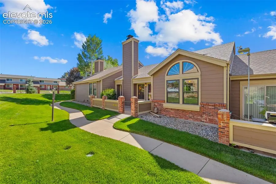 6512 Foxdale Circle, Colorado Springs, CO 80919 - #2