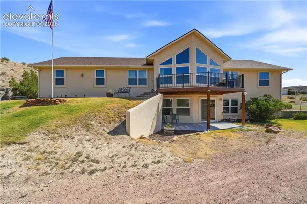 570 Valley Drive, Penrose, CO 81240