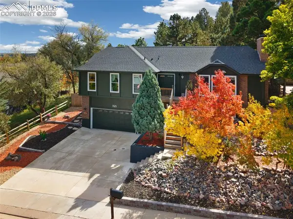 725 N Grey Eagle Circle, Colorado Springs, CO 80919