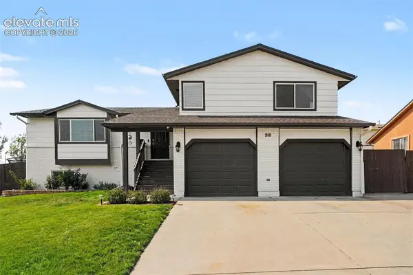 910 Lindstrom Drive, Colorado Springs, CO 80911