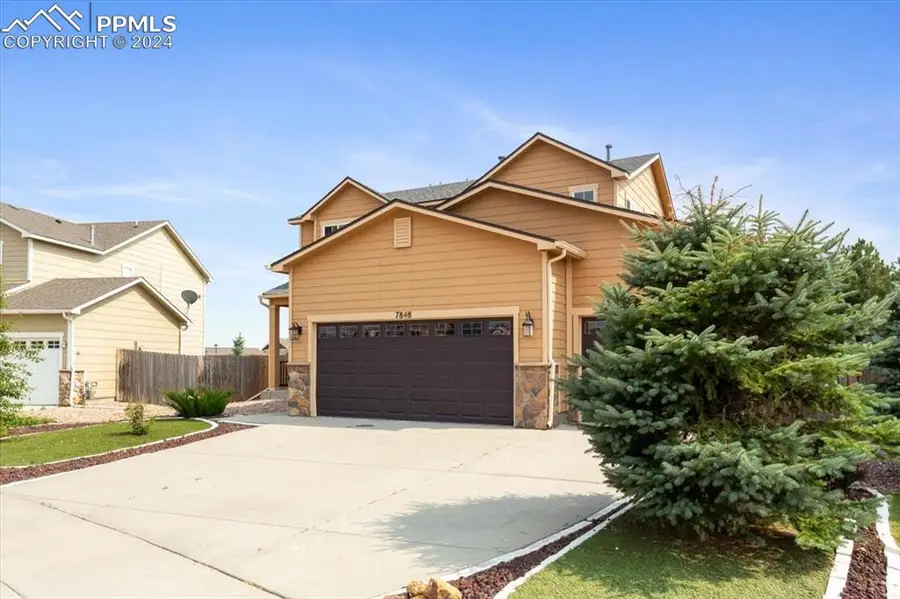 7848 Chasewood Loop, Colorado Springs, CO 80908 - #3