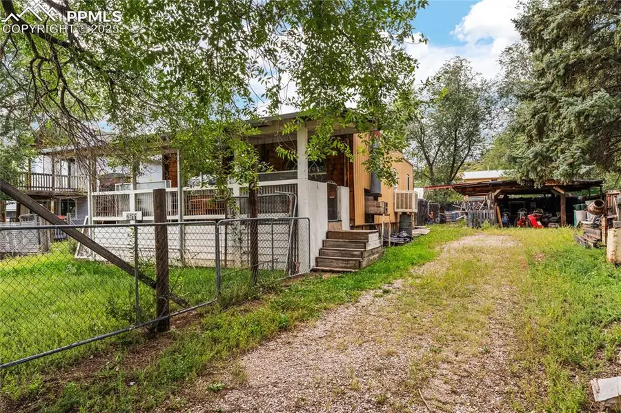 2511 Wheeler Avenue, Colorado Springs, CO 80904 - Image #2