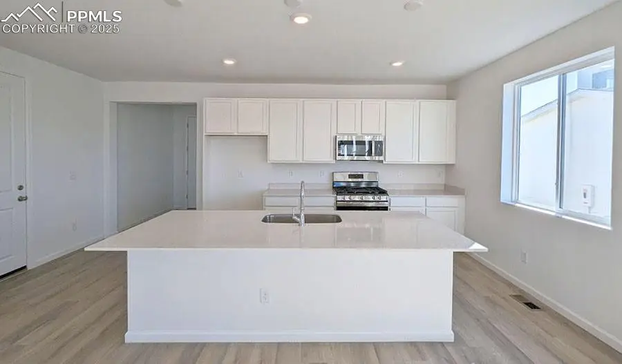 9337 Golden Buffs Drive, Colorado Springs, CO 80925 - Image #3