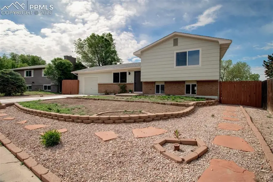 7305 Loveland Avenue, Fountain, CO 80817 - #3