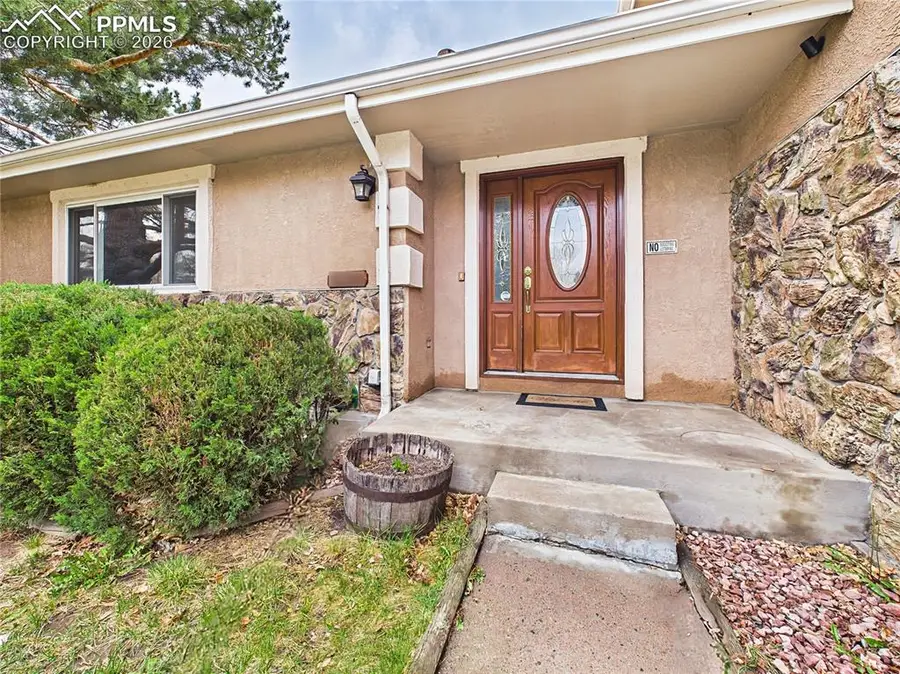 6417 Dewsbury Drive, Colorado Springs, CO 80918 - #2