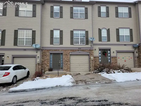 932 Burning Bush Point, Monument, CO 80132