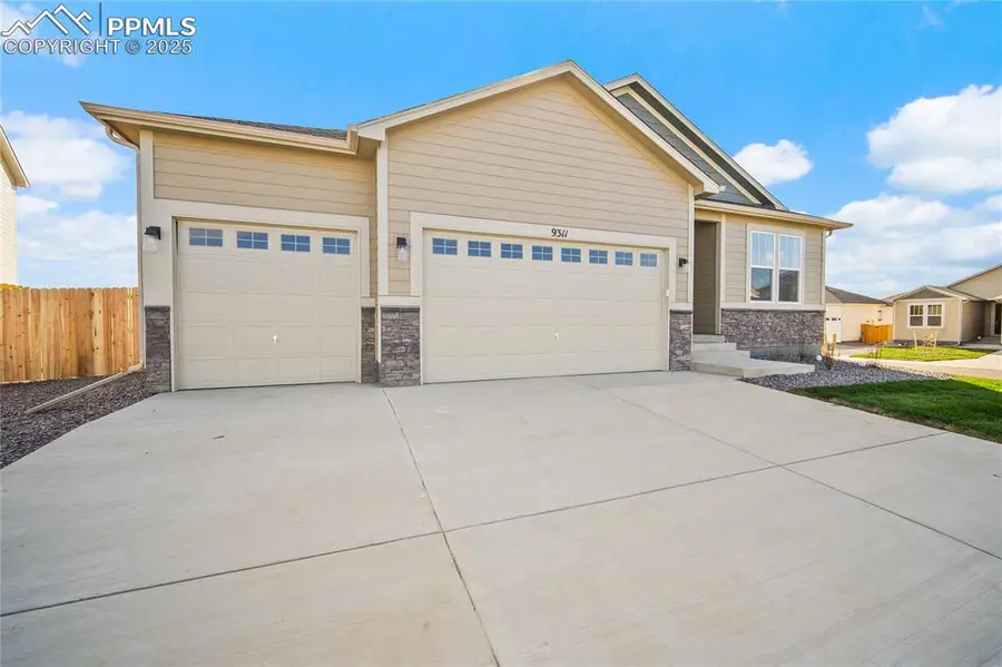 9311 Kitten Tail Court, Colorado Springs, CO 80925 - Image #2