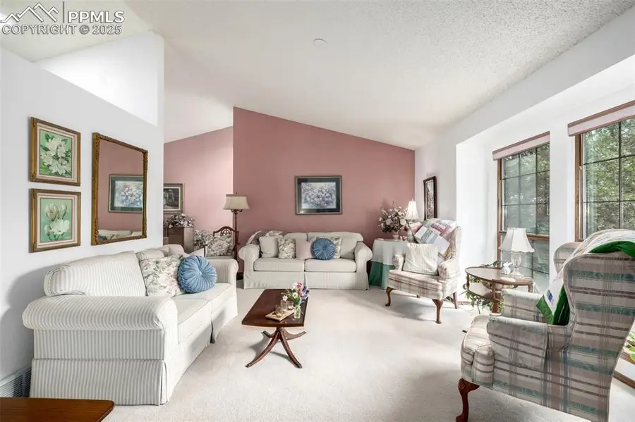 5328 Cliff Point Circle, Colorado Springs, CO 80919 - Image #3