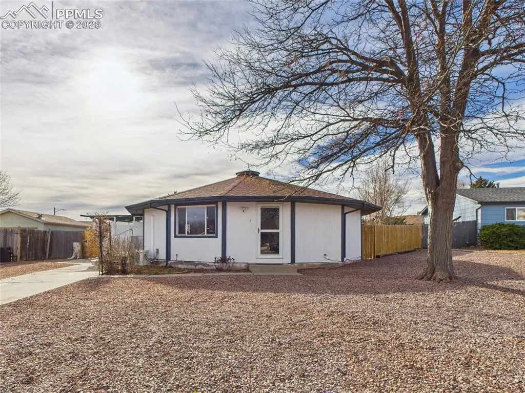 4 Bridgeport Circle, Pueblo, CO 81003 - Image #1
