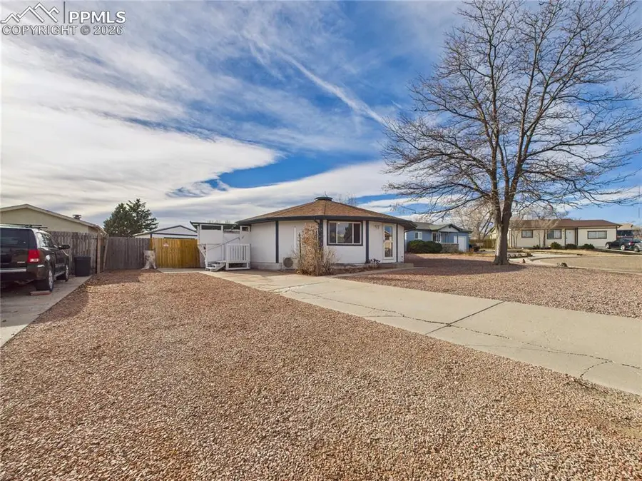 4 Bridgeport Circle, Pueblo, CO 81003 - Image #2