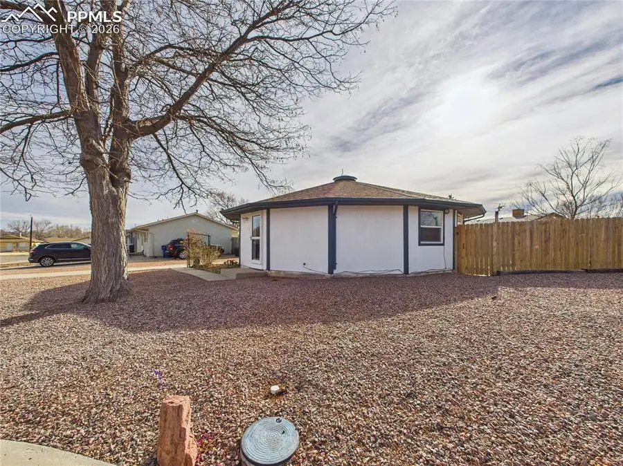 4 Bridgeport Circle, Pueblo, CO 81003 - Image #3