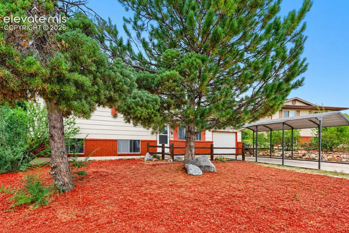 318 Kenwood Circle, Colorado Springs, CO 80910 - #1