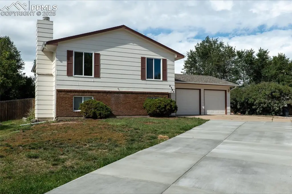 2385 Heathercrest Drive, Colorado Springs, CO 80915 - Image #1