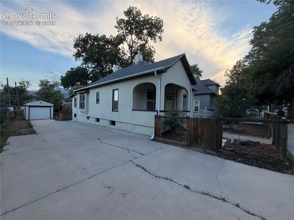 911 W Pikes Peak Avenue, Colorado Springs, CO 80905 - #1