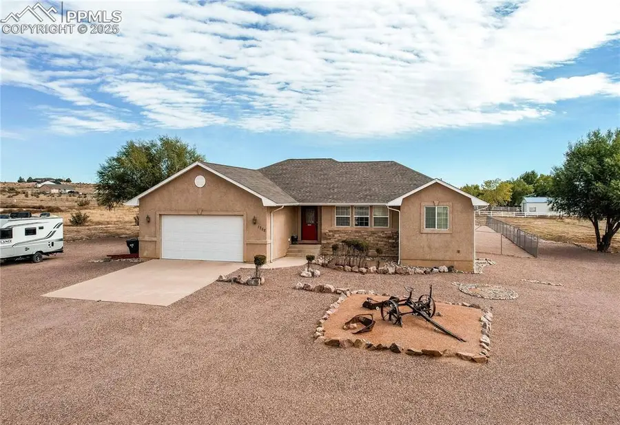 1352 N Blue Lake Lane, Pueblo, CO 81007 - Image #2
