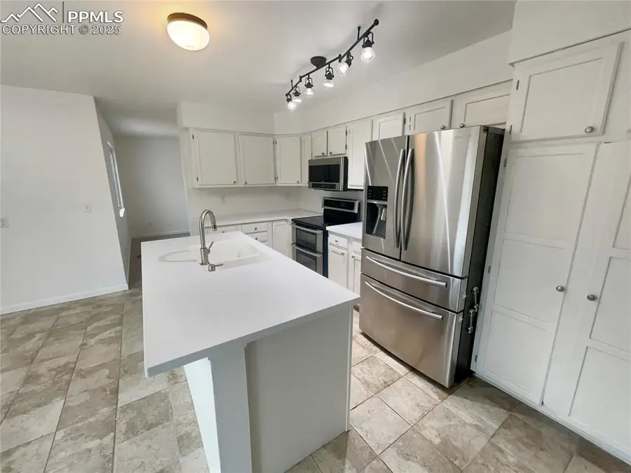 217 Corliss Street, Colorado Springs, CO 80911 - Image #2