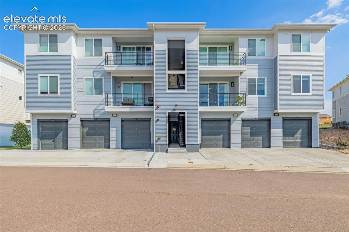 3845 Presidio Point #102, Colorado Springs, CO 80920 - #1