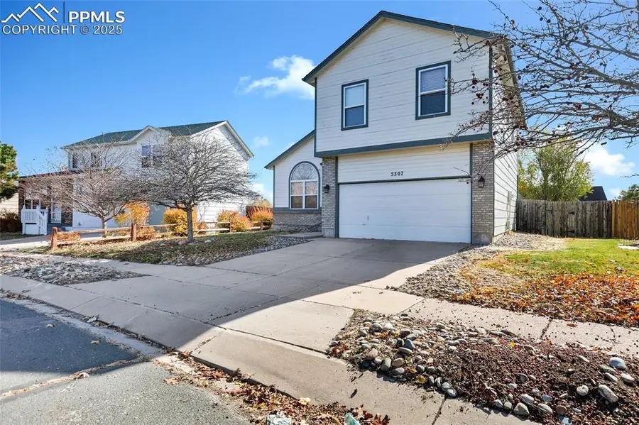 5307 Hawk Springs Drive, Colorado Springs, CO 80923 - Image #2
