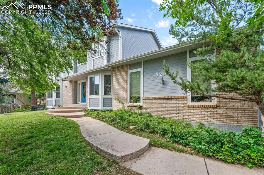 5255 Champagne Drive, Colorado Springs, CO 80919 - Image #2