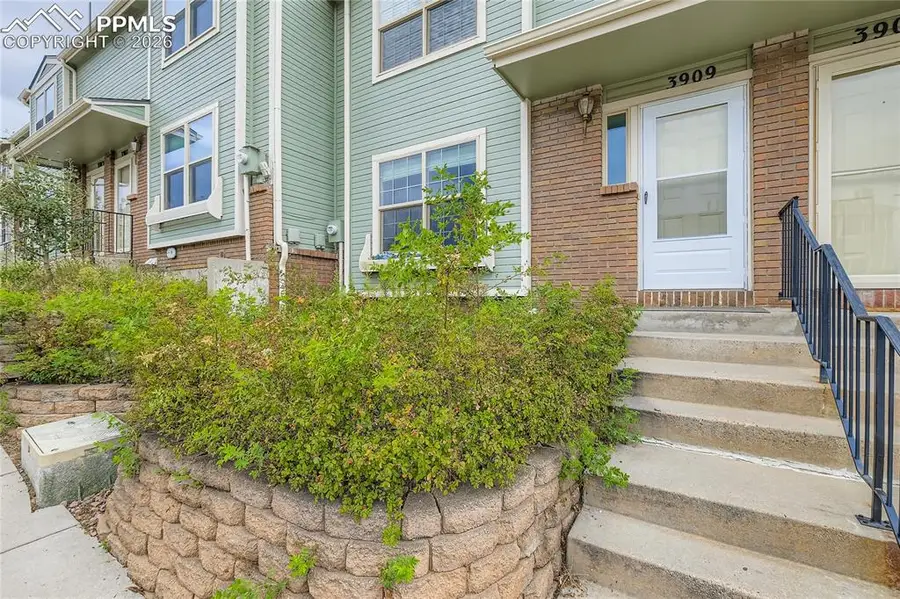 3909 Smoke Tree Drive, Colorado Springs, CO 80920 - Image #2