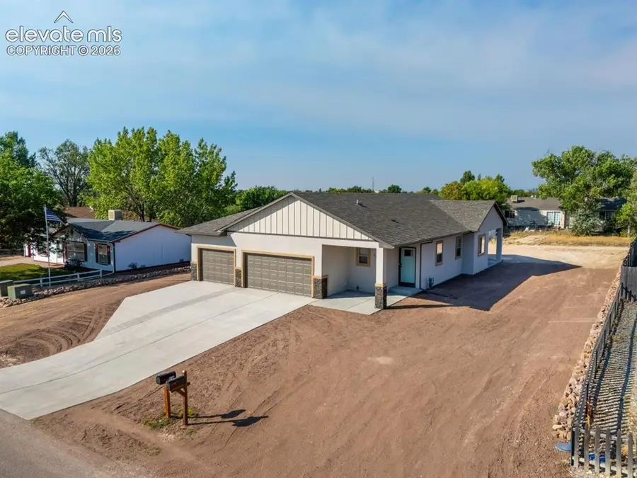 175 S Wiggins Drive, Pueblo West, CO 81007 - #2