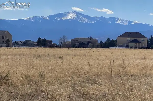 7405 Loch Fyne Lane, Colorado Springs, CO 80908