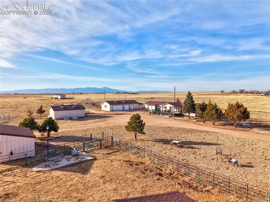 16830 Finch Road, Colorado Springs, CO 80928 - Image #2