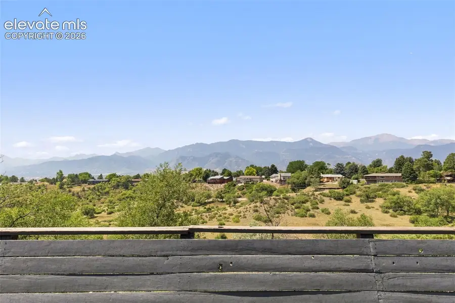 2260 Mesa Road, Colorado Springs, CO 80904 - #2