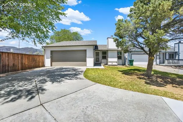 610 E San Gabriel Place, Colorado Springs, CO 80906