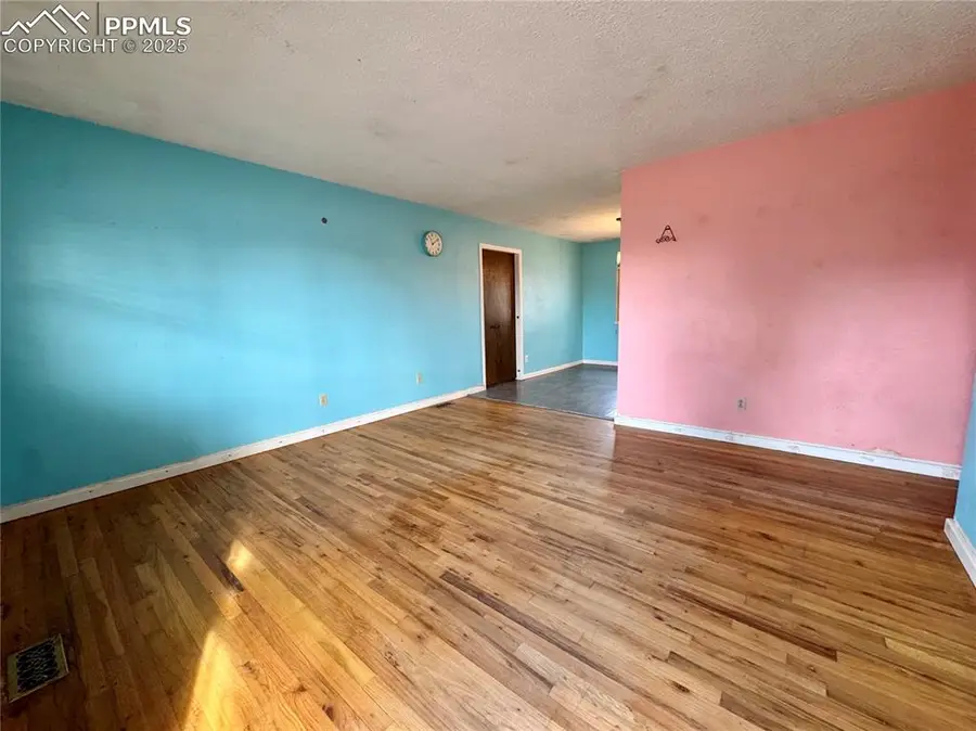 1805 Couch Place, Colorado Springs, CO 80911 - Image #2