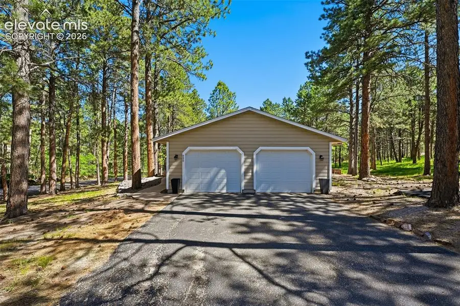990 Bend In The Trail Road, Monument, CO 80132 - #2