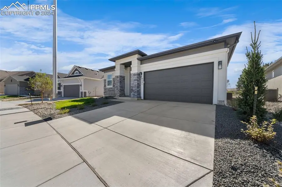 6521 Vistancia Avenue, Colorado Springs, CO 80922 - Image #3