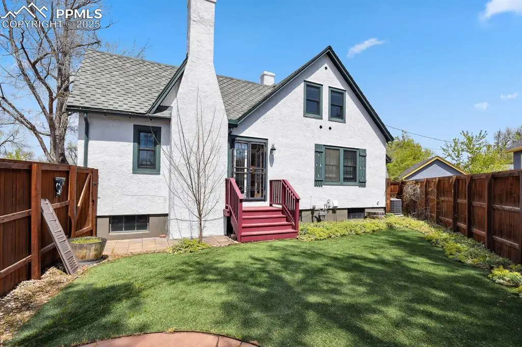 1003 N Institute Street, Colorado Springs, CO 80903 - Image #1