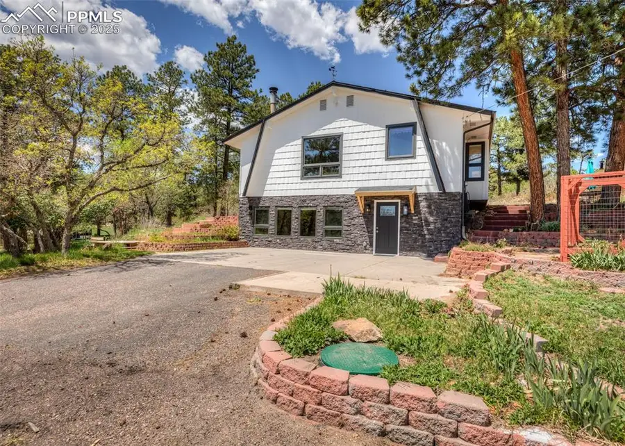 1030 Hidden Valley Road, Colorado Springs, CO 80919 - Image #2