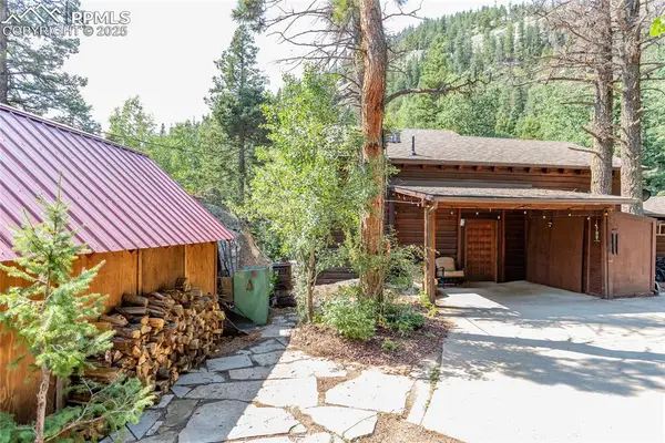 6250 Coffee Pot Road, Manitou Springs, CO 80829