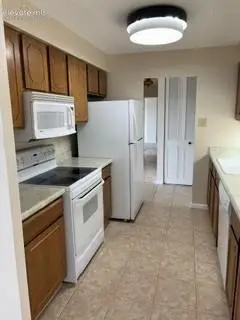 411 Lakewood Circle #B530, Colorado Springs, CO 80910 - #3