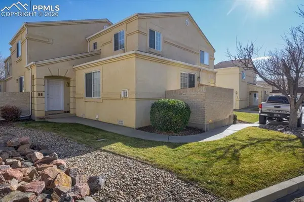 4145 Outlook Boulevard #J, Pueblo, CO 81008