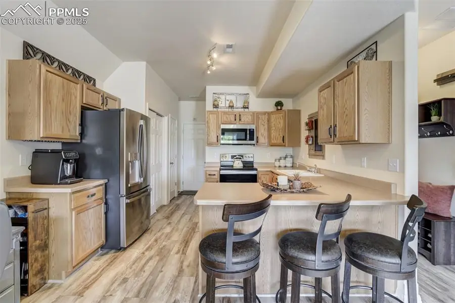 695 Hailey Glenn View, Colorado Springs, CO 80916 - Image #2