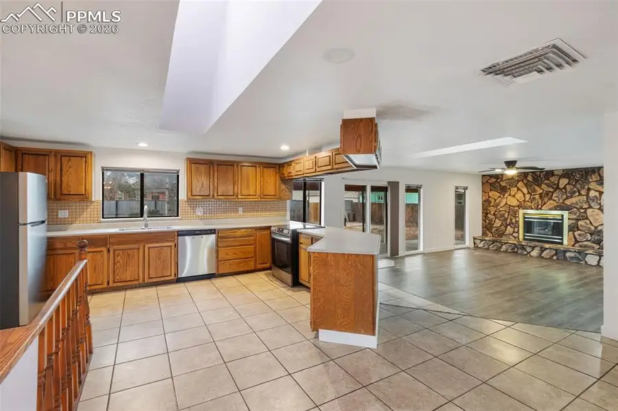 609 E 5th Street, Pueblo, CO 81001 - #3