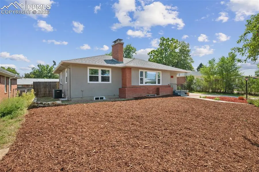 1027 Logan Place, Colorado Springs, CO 80909 - Image #2