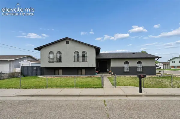 36 Wheatridge Drive, Pueblo, CO 81005