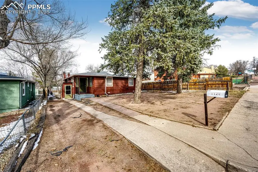 1124 Iowa Avenue, Colorado Springs, CO 80909 - Image #2
