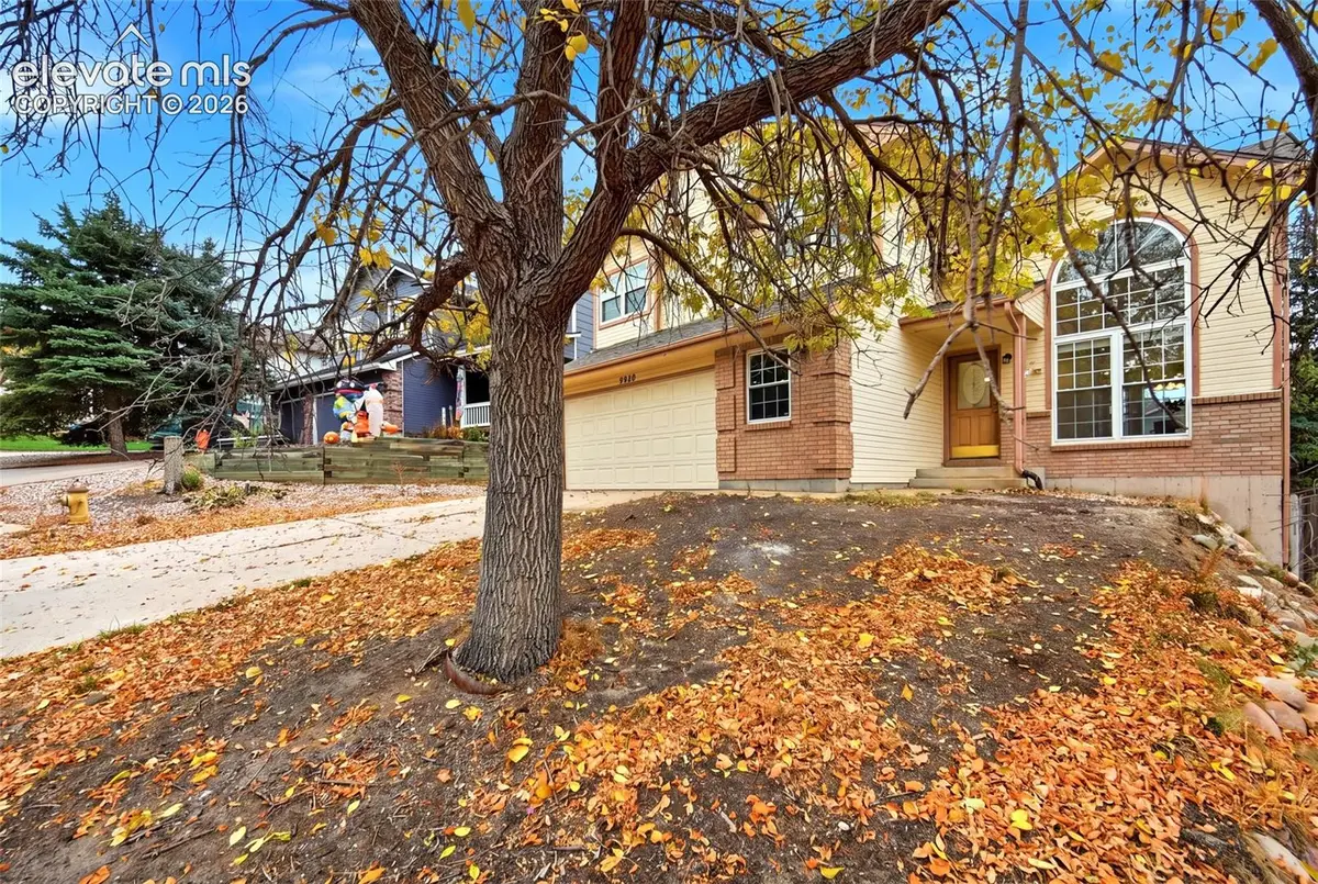 3840 Sedgewood Way, Colorado Springs, CO 80918 - #1