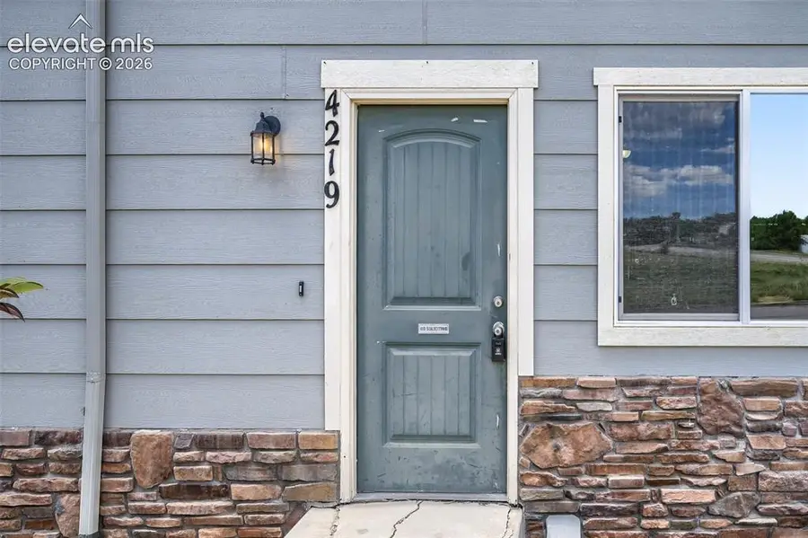 4219 Perryville Point, Colorado Springs, CO 80911 - #3