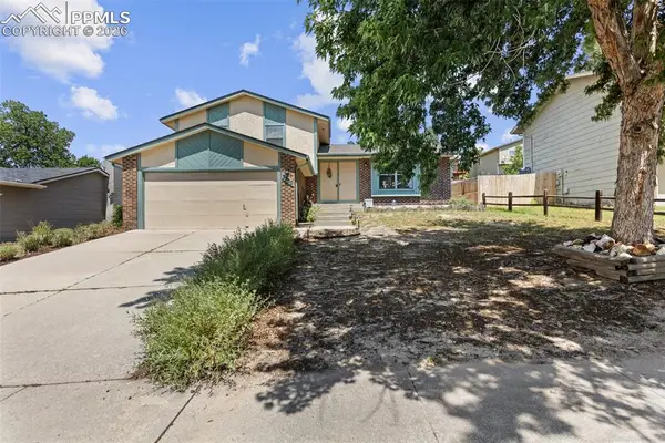 3350 Lynnwood Way, Colorado Springs, CO 80918