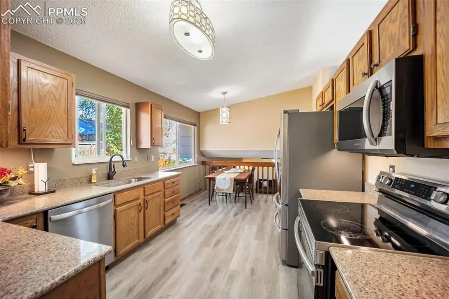 4915 Wainwright Drive, Colorado Springs, CO 80911 - Image #2