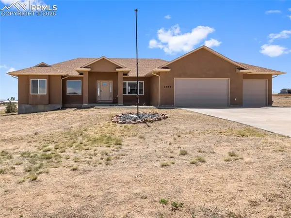 1194 E Gunpowder Lane, Pueblo, CO 81007