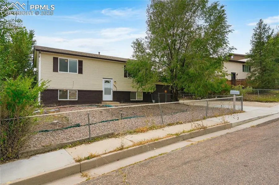 1965 S Chamberlin, Colorado Springs, CO 80906 - Image #2