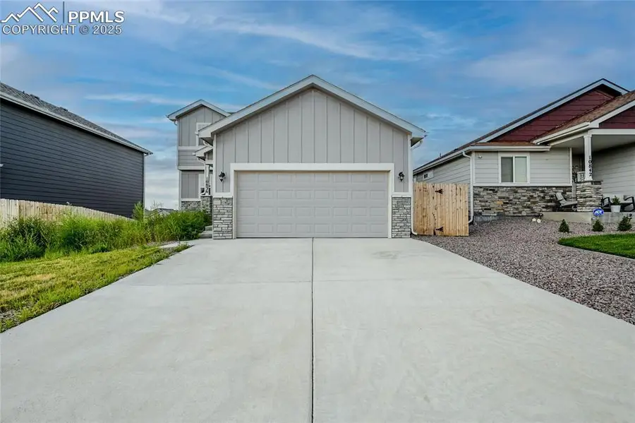 10836 Witcher Drive, Colorado Springs, CO 80925 - Image #2